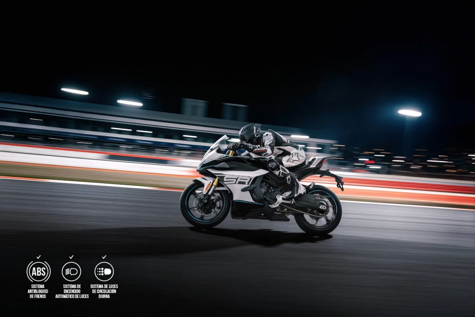 Foto CFMOTO 450SR