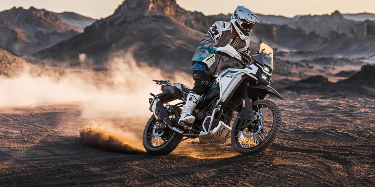 Foto CFMOTO 450MT RALLY