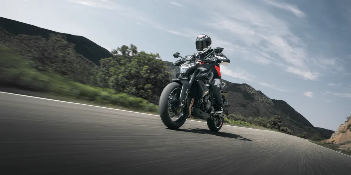 Foto CFMOTO 450NK 2027 NUEVO