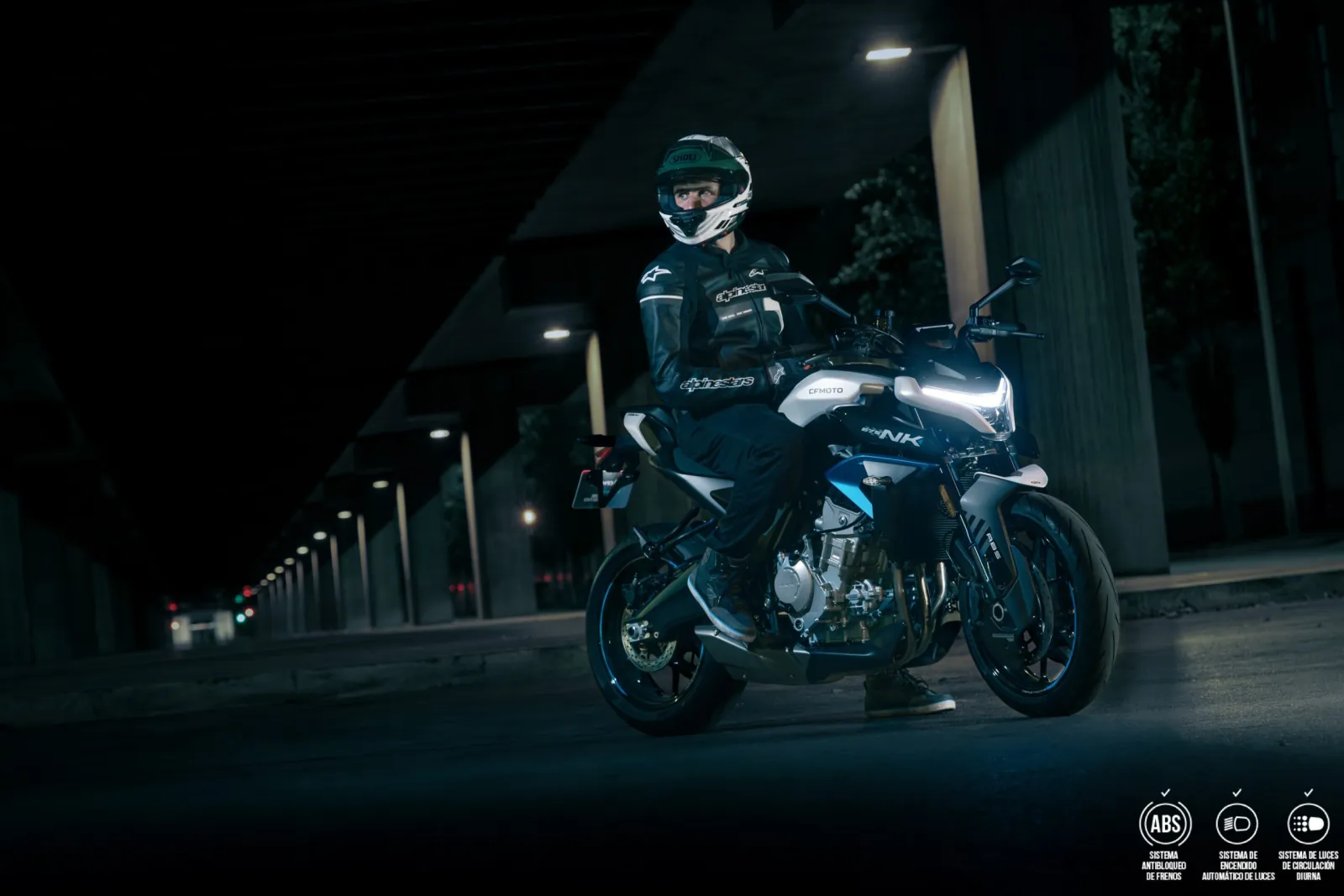 Foto CFMOTO 675NK
