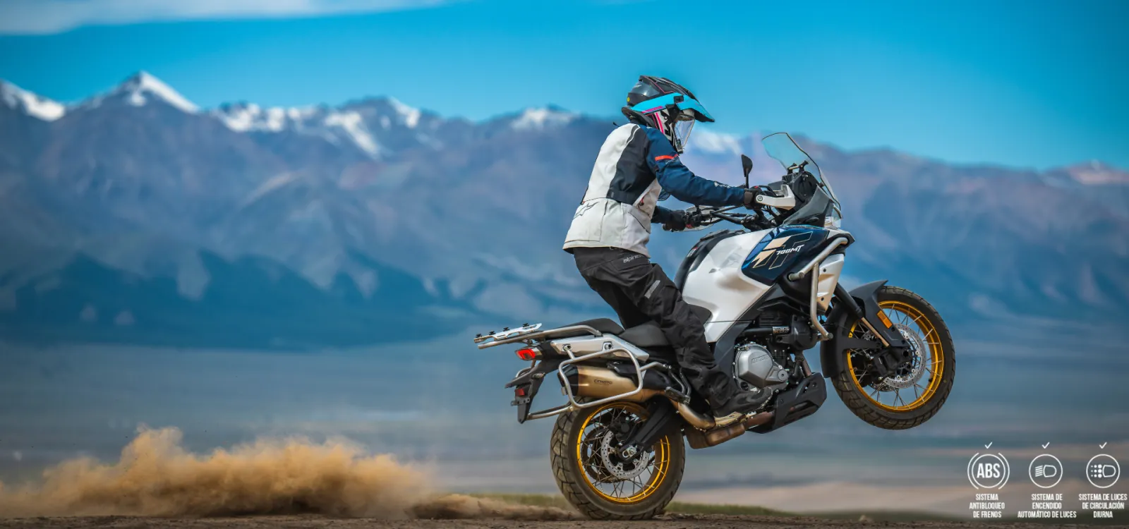 Foto CFMOTO 700MT