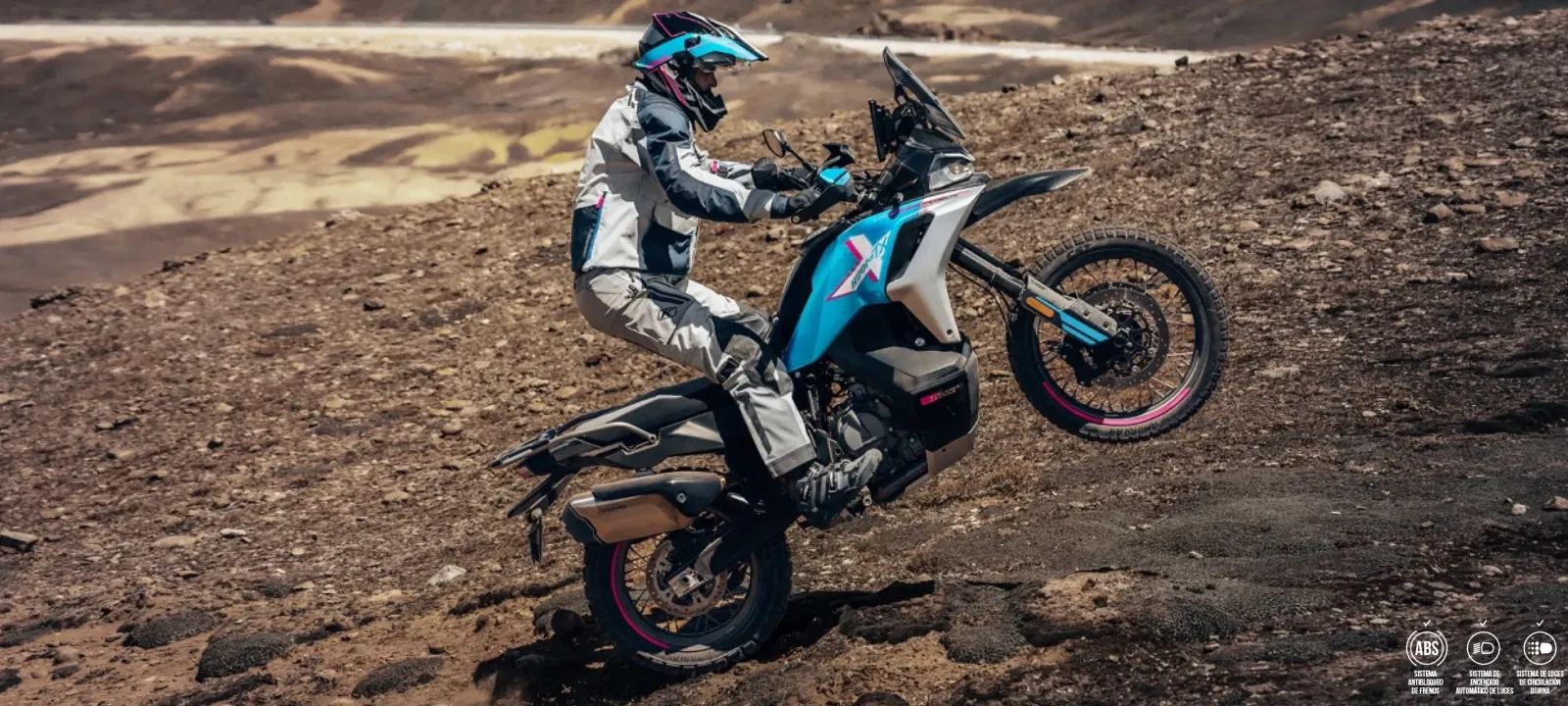 Foto CFMOTO 800MT-X