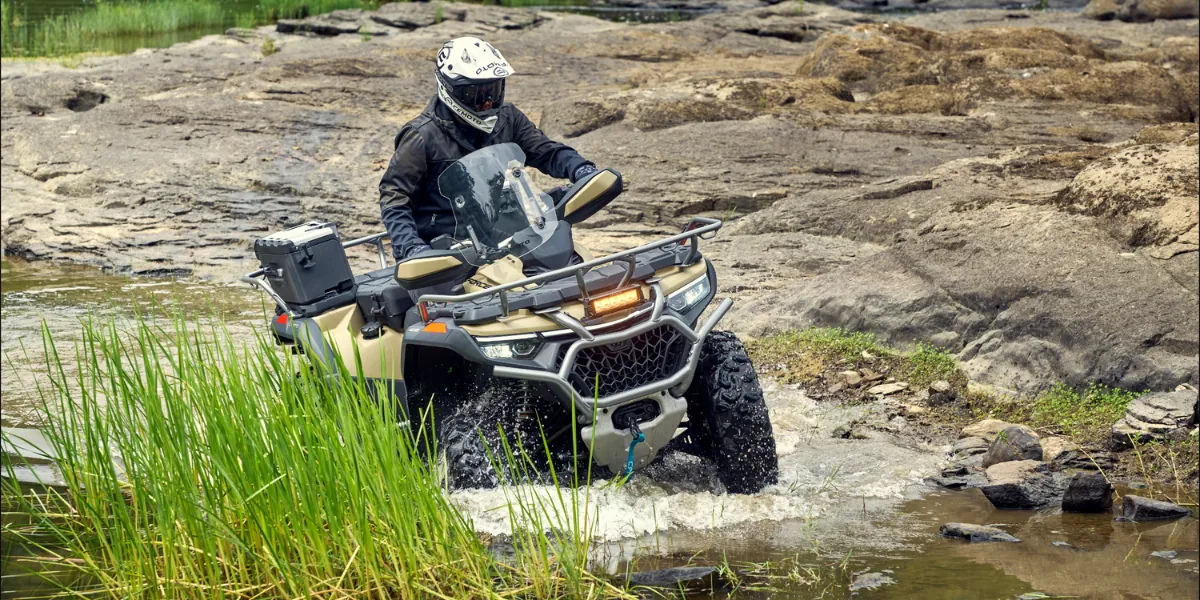 Foto CFMOTO CFORCE 1000 OVERLAND NUEVO
