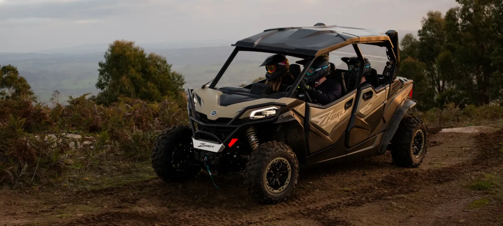 Foto CFMOTO ZFORCE 950 SPORT 4